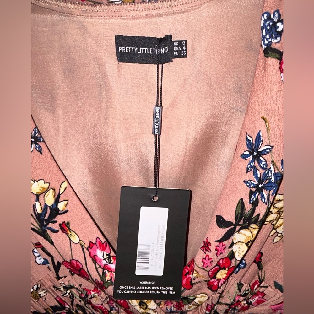 Pretty little thing floral dress - Picture 3 of 3